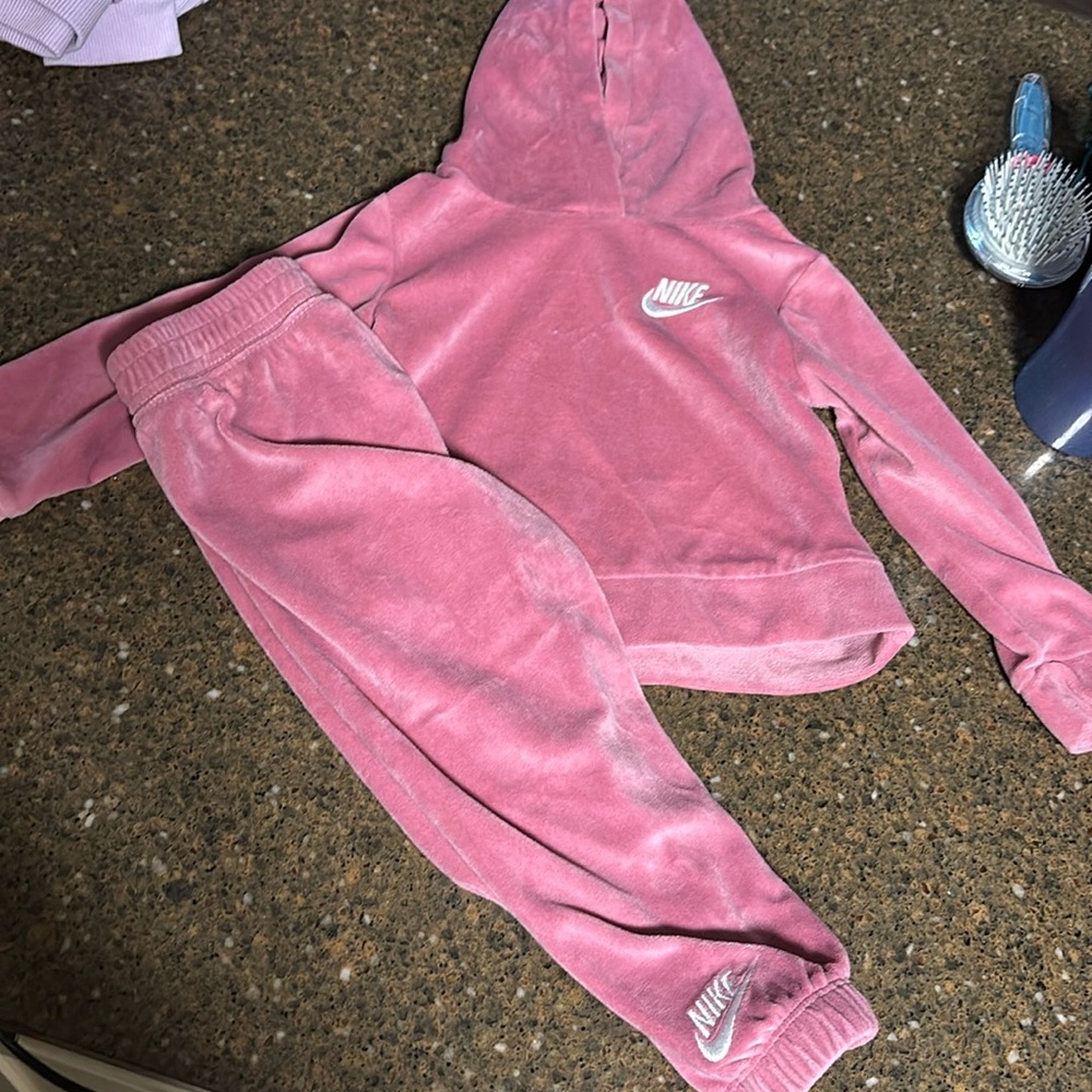 Like new toddler Nike track suit